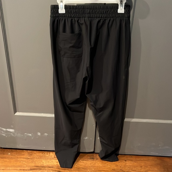 Black jogger style nice pants - Picture 2 of 4